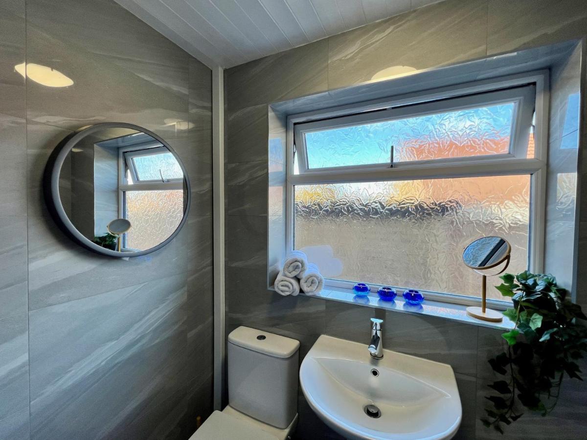 Curzon House One - Great For Contractors Or Family Holidays Cleethorpes Kültér fotó